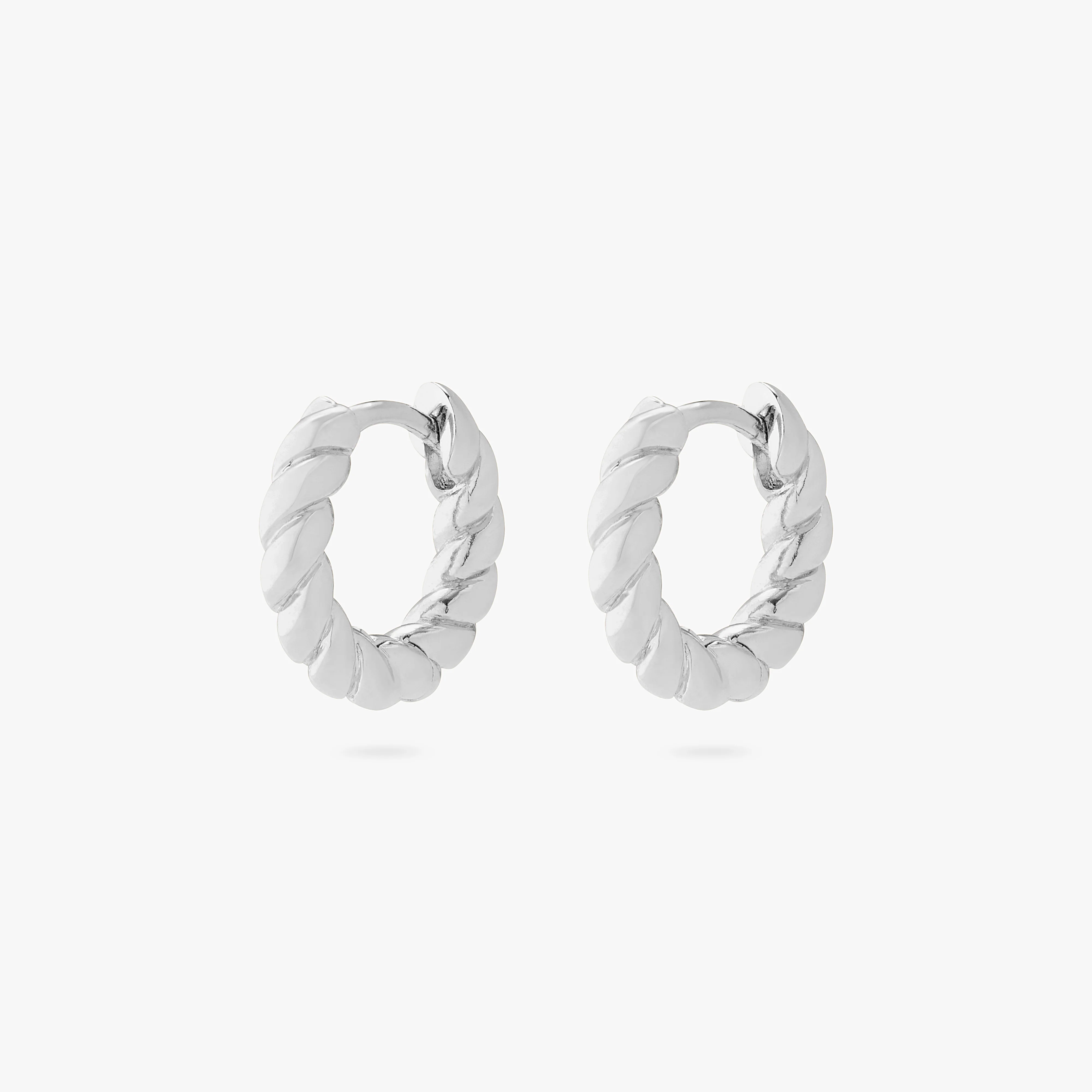 12-chunky-french-twist-huggie-9.webp Chunky French Twist Huggie