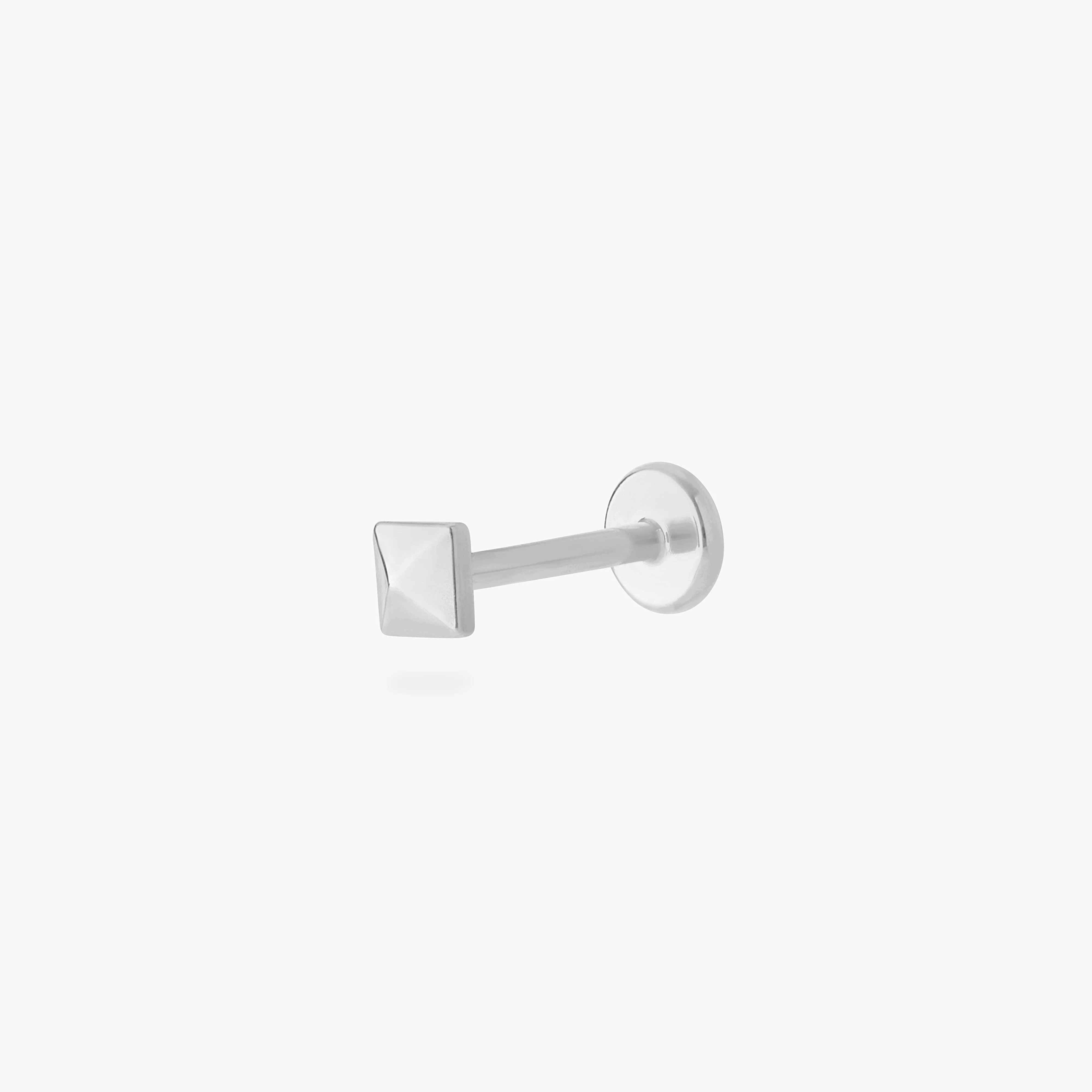 147-pyramid-flatback-stud-7.webp Pyramid Flatback Stud