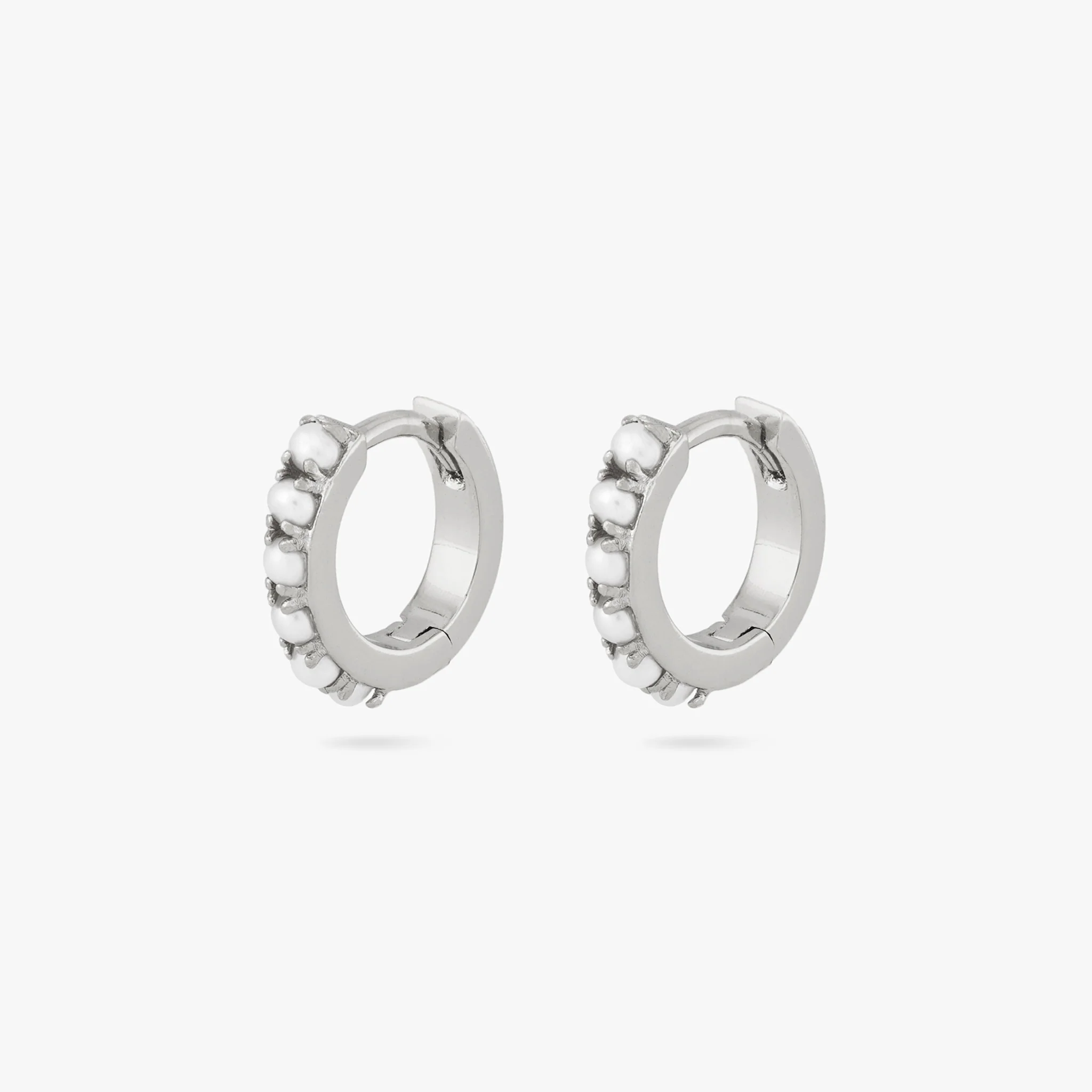 166-pearl-huggie-9.webp Pearl Huggie