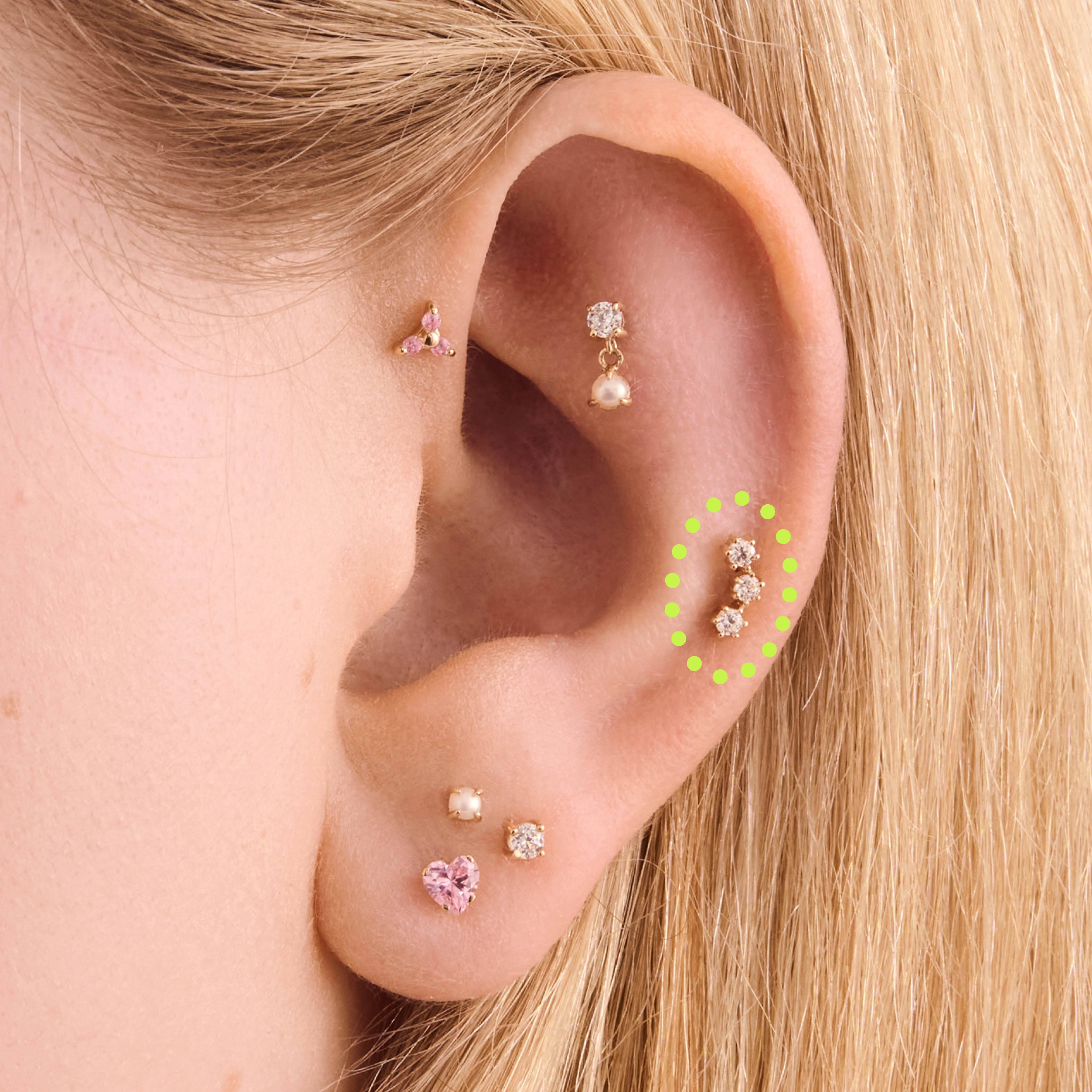 204-14k-cz-cluster-flatback-2.webp 14K CZ Cluster Flatback