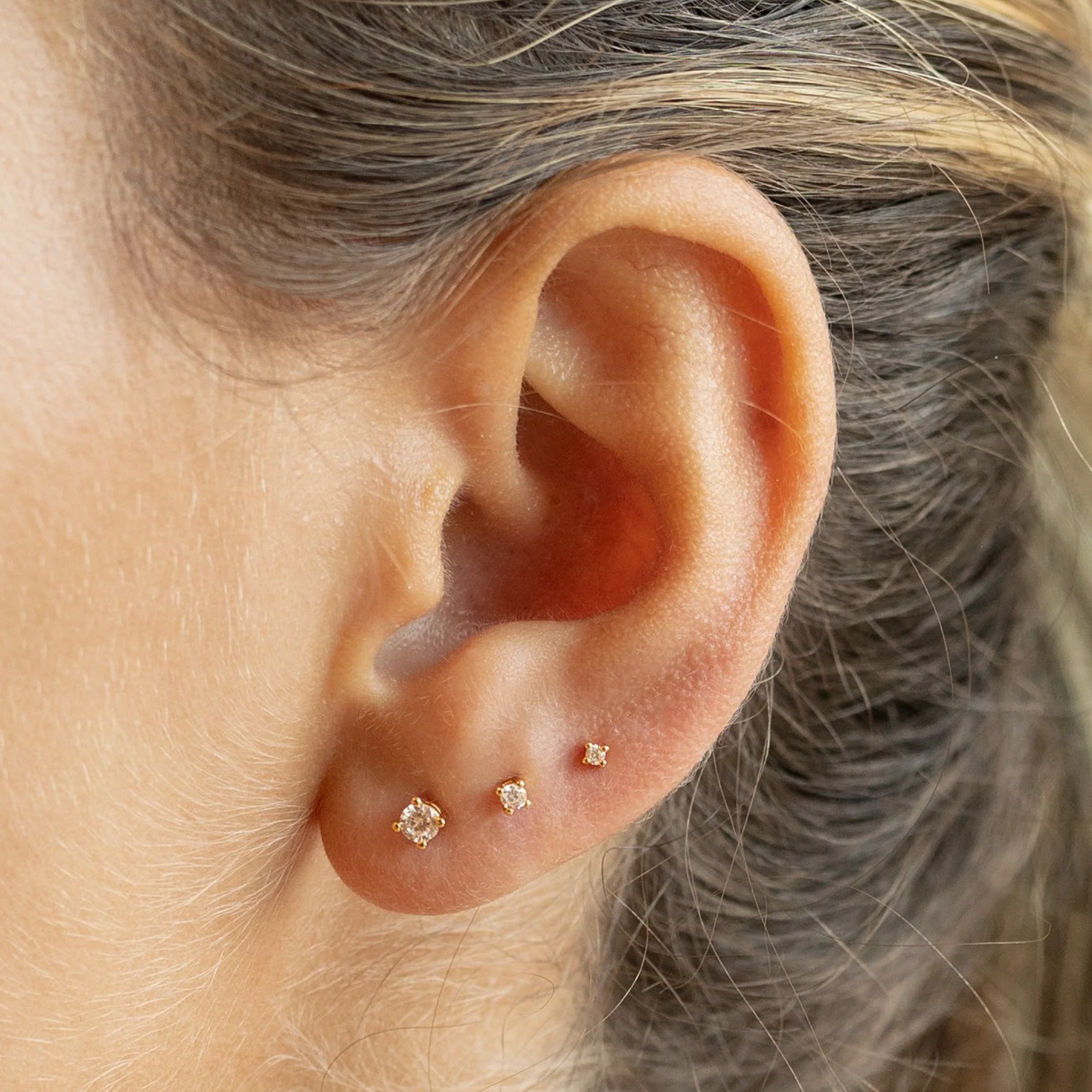 302-cz-studs-set-2.webp CZ Studs Set