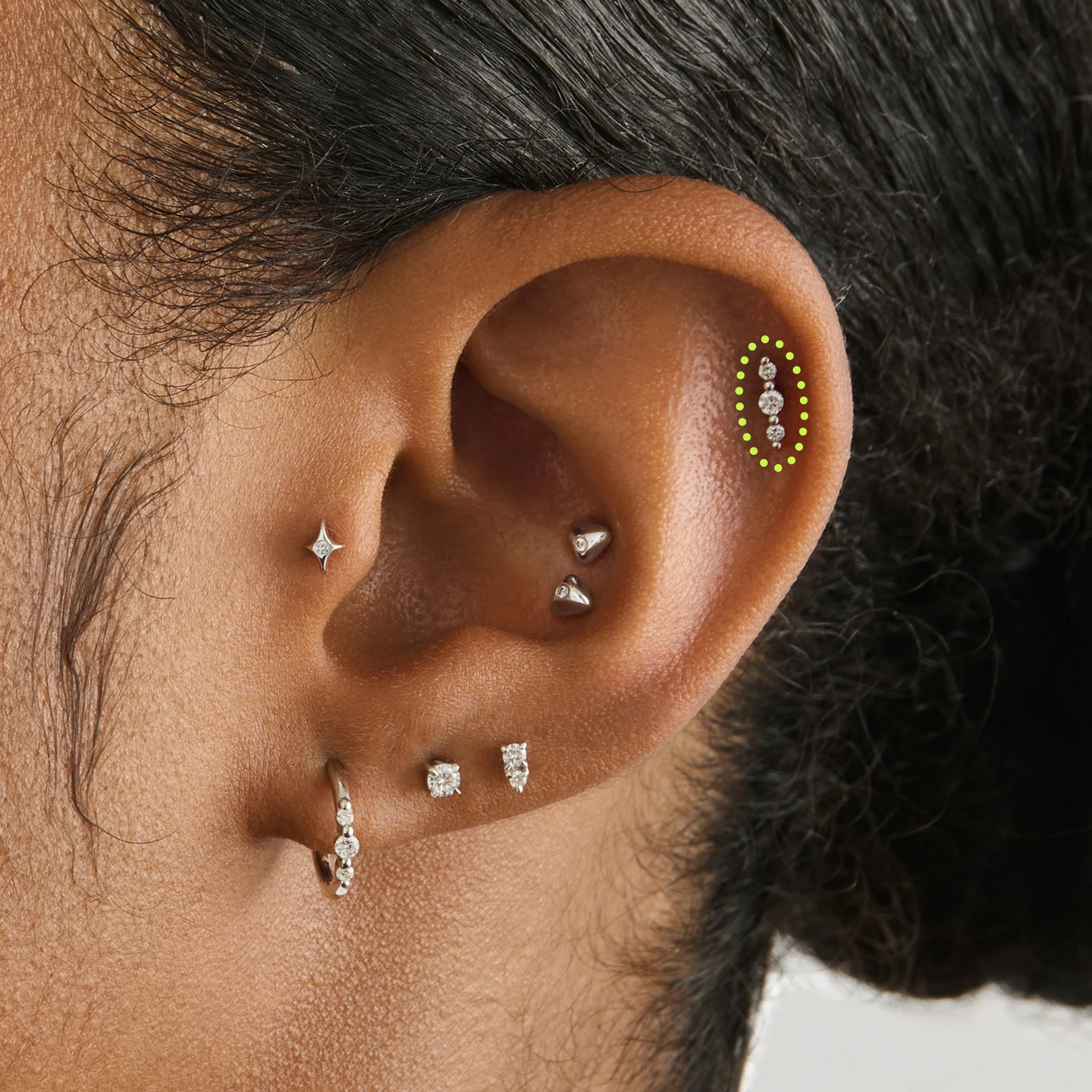 400-14k-long-round-diamond-4.webp 14K Long Round Diamond