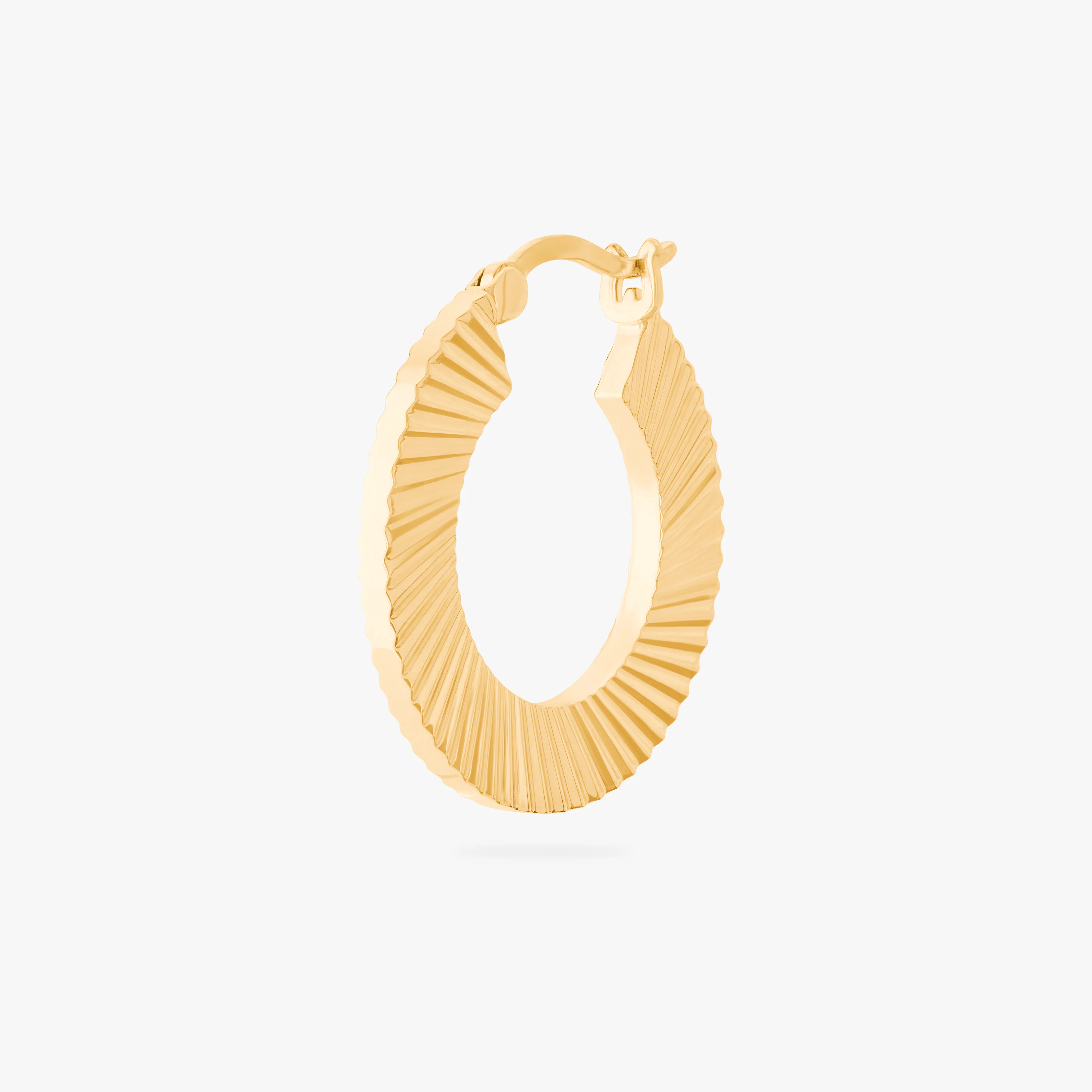 439-fluted-crescent-hoop-1.webp Fluted Crescent Hoop