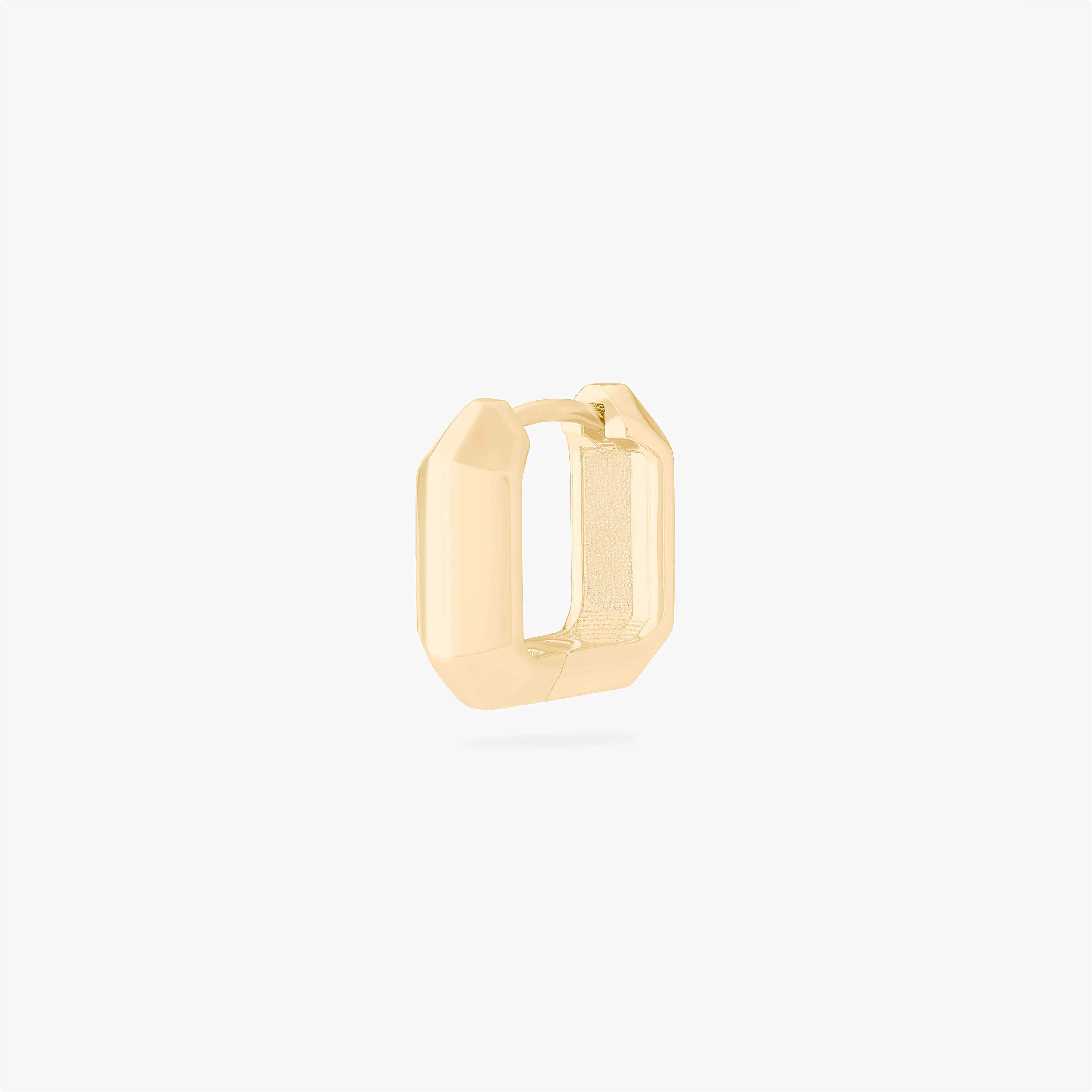 450-geometric-huggie-1.webp Geometric Huggie