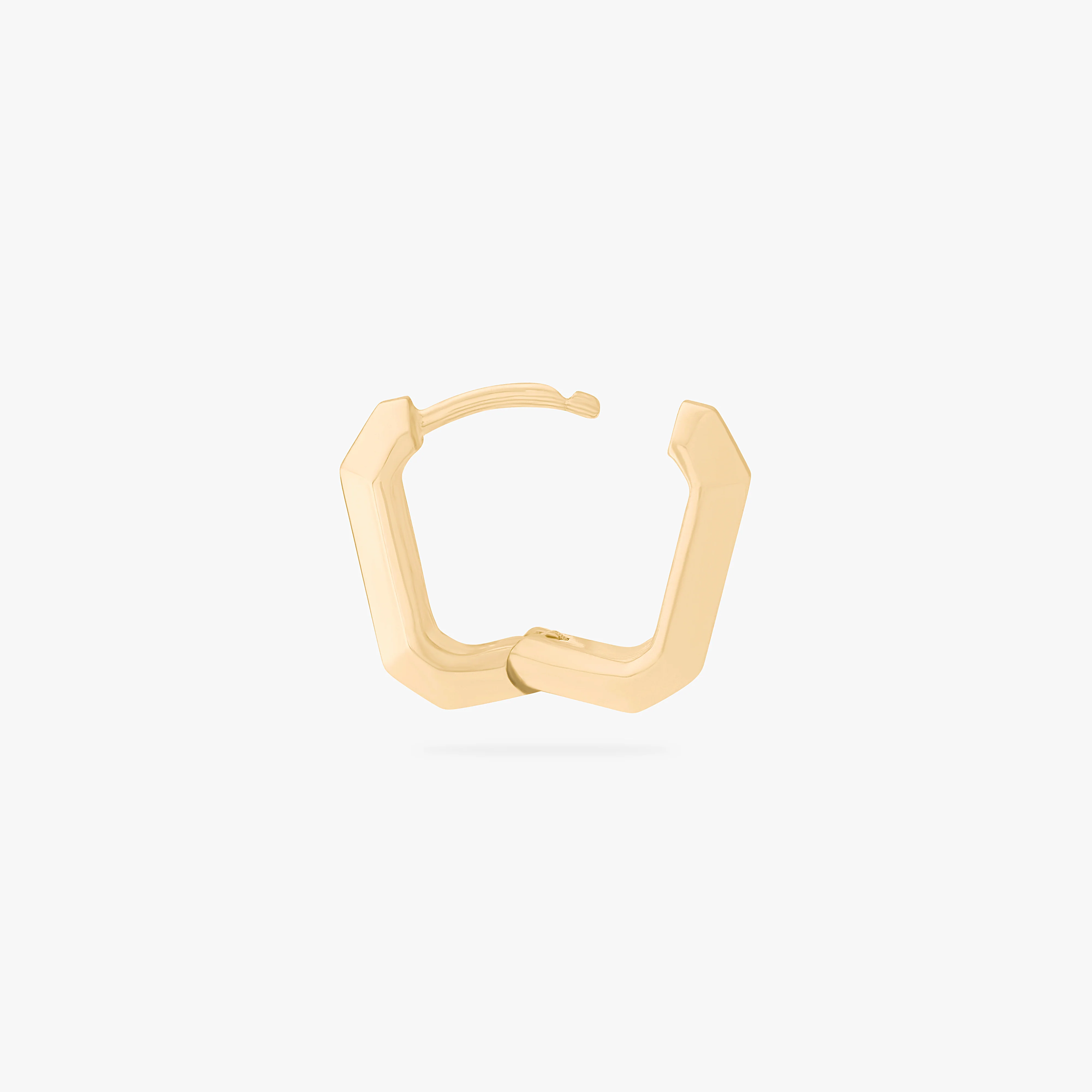 450-geometric-huggie-4.webp Geometric Huggie