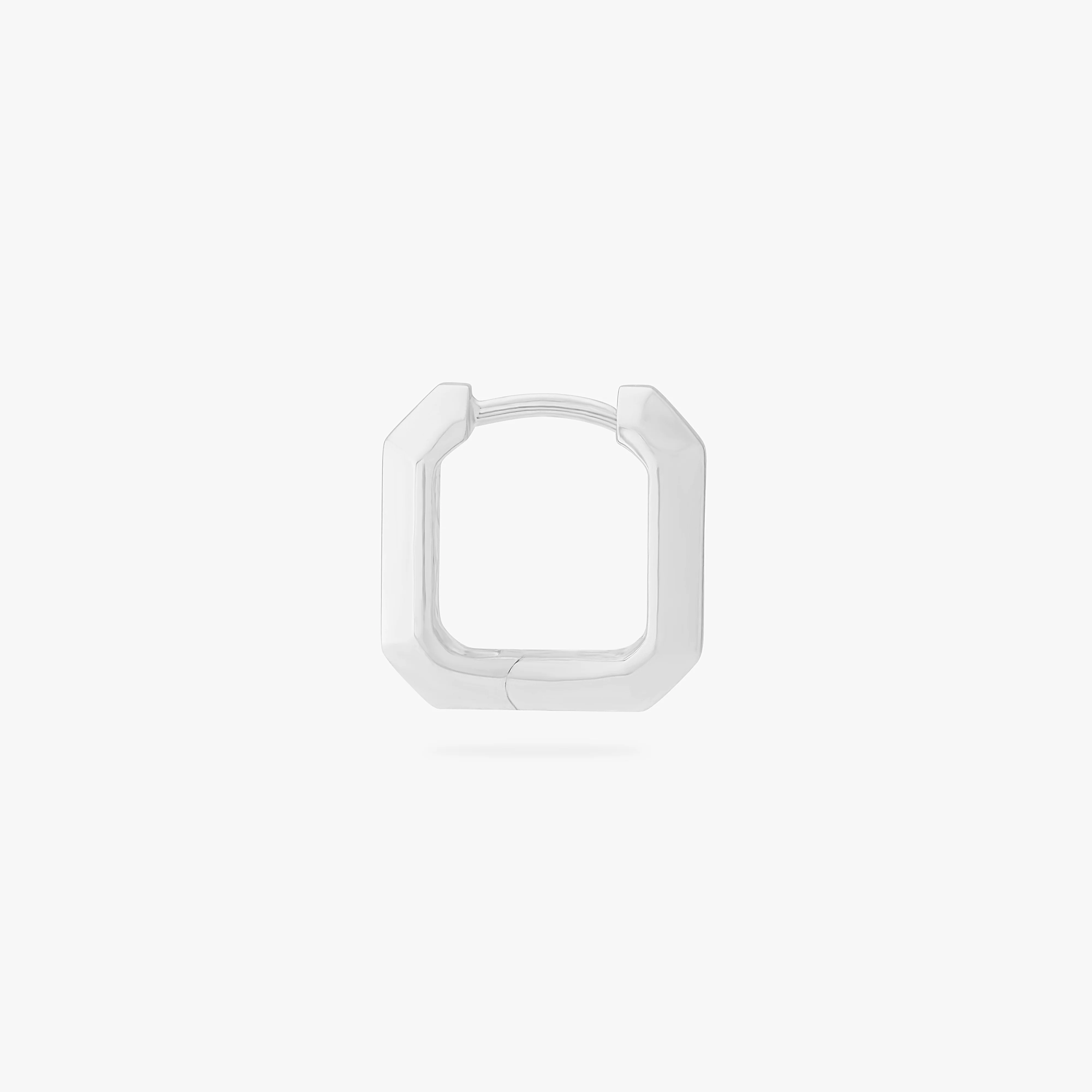 450-geometric-huggie-8.webp Geometric Huggie