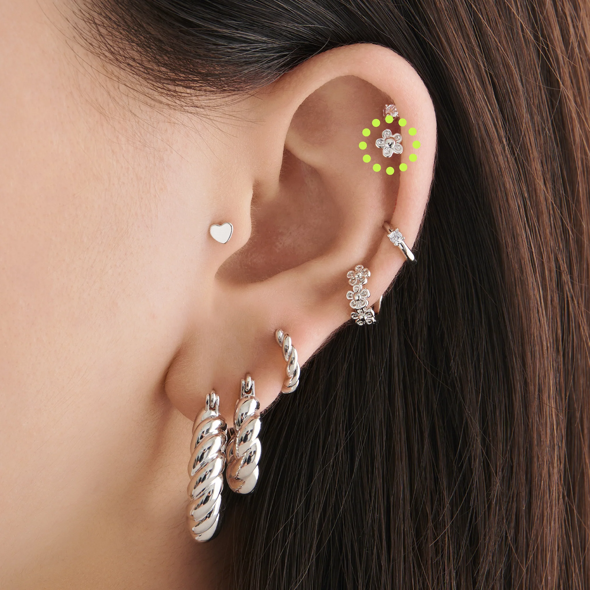 612-daisy-flower-stud-6.webp Daisy Flower Stud