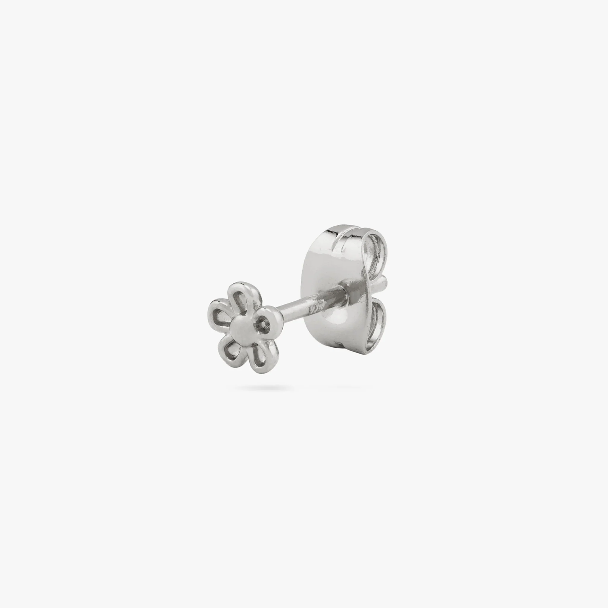 612-daisy-flower-stud-7.webp Daisy Flower Stud