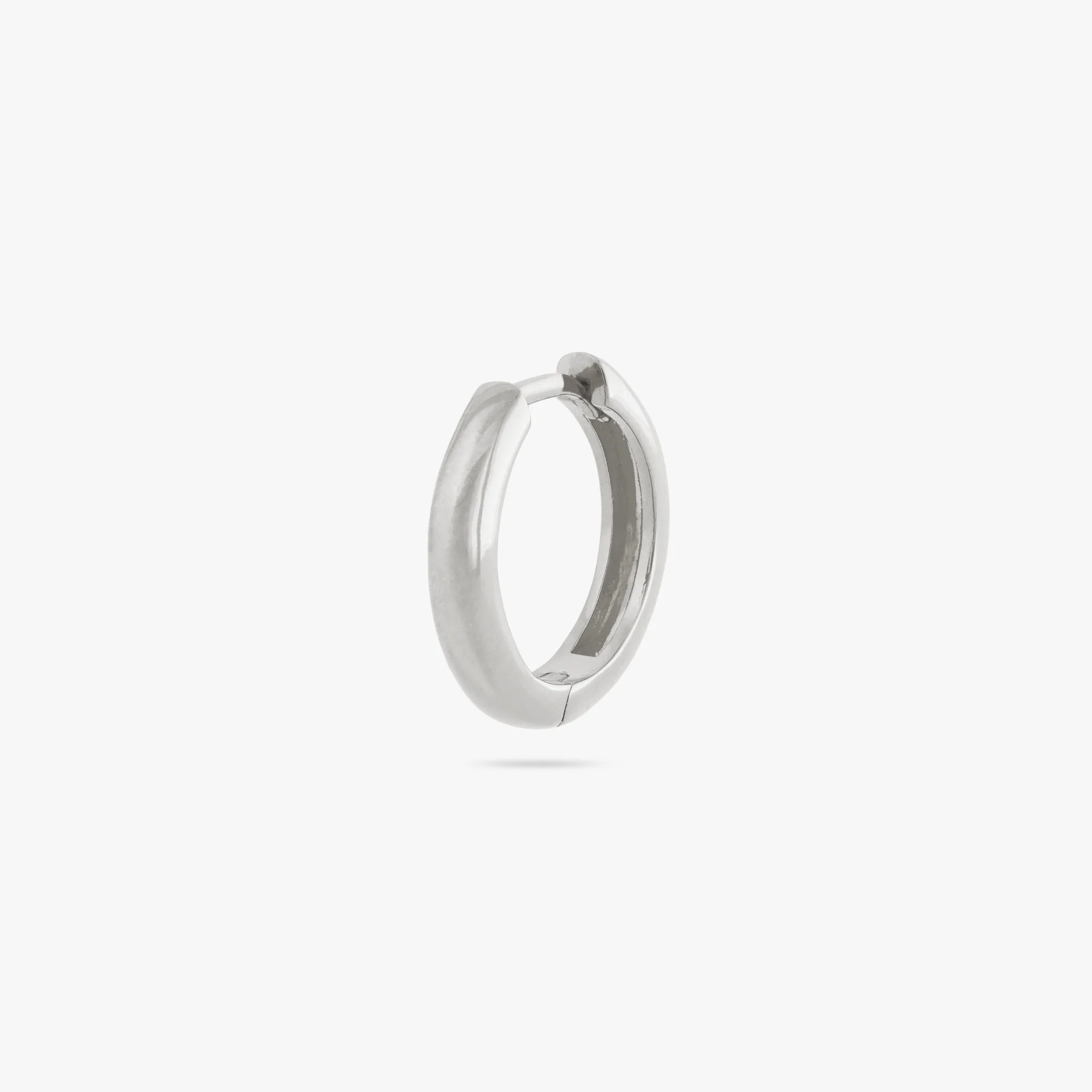 618-small-chunky-hoop-5.webp Small Chunky Hoop