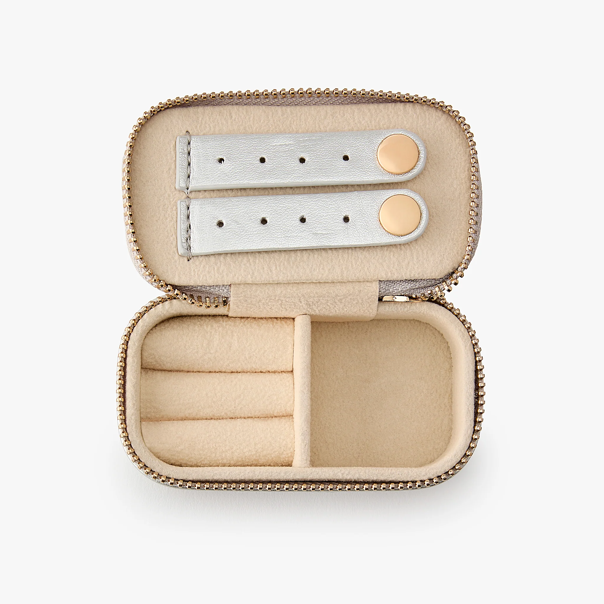 634-studs-jewelry-box-2.webp STUDS Jewelry Box